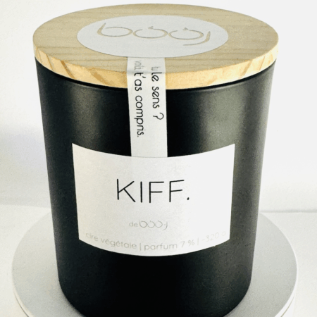Bougie grand format – KIFF (cire végétale) Bougie artisanale grand format – parfum « KIFF » - cire végétale