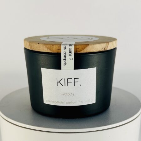 Bougie petit format – KIFF (cire végétale) Bougie artisanale petit format – parfum « KIFF » en cire végétale