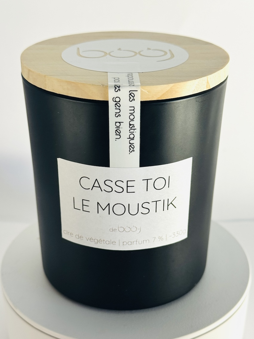 Bougie artisanale grand format – parfum anti-moustique « casse-toi le moustik » à la cire de coco