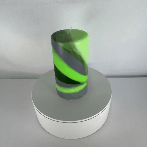 Bougie verte cylindrique compacte, 6.5×9.5 cm, collection Chlorophylle