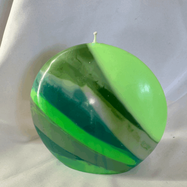 Bougie plate ronde verte à étages, grand format, collection Chlorophylle