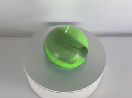 Bougie Sphère 6.5 – Collection Chlorophylle Bougie verte en forme de sphère, 6.5 cm, collection Chlorophylle