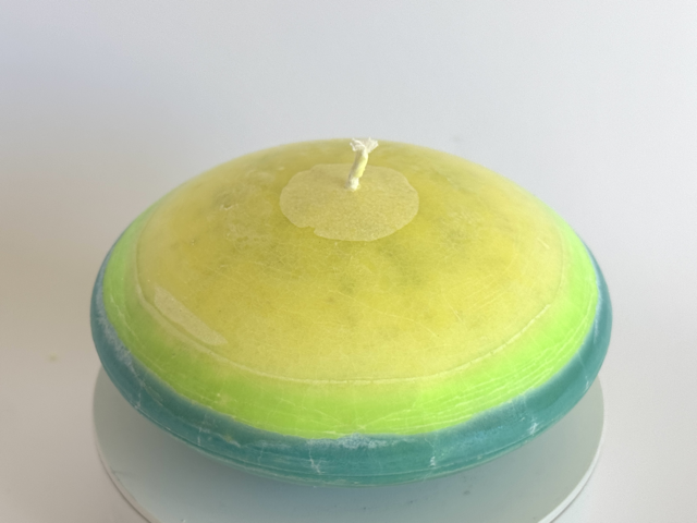 Bougie sphère jaune, verte et bleue – collection Bleu citron