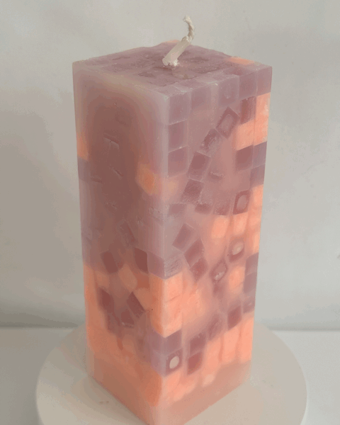 IceCubes | Pilier carré 6x16 cm Bougie pilier carré IceCubes 6x16 cm | cire lilas et pêche en blocs
