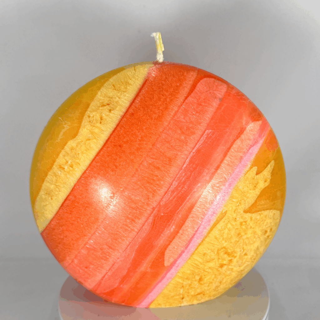 Bougie Grand Disque 14 cm – Collection JOY – formes bombées et couleurs vives en cire végétale