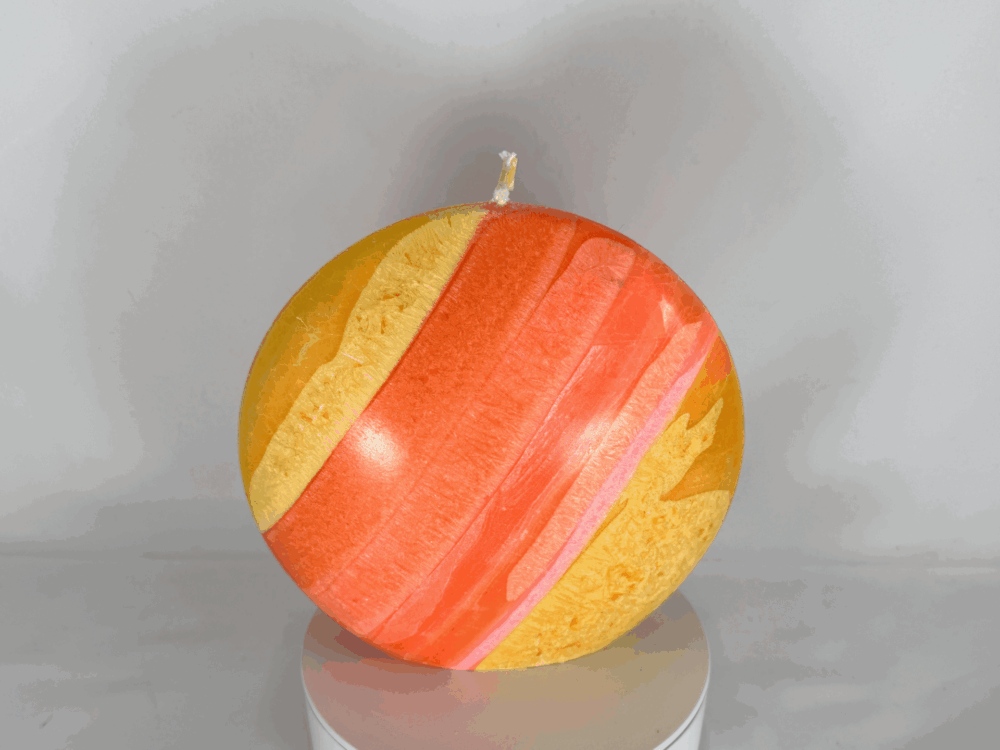 Bougie Grand Disque 14 cm – Collection JOY – formes bombées et couleurs vives en cire végétale