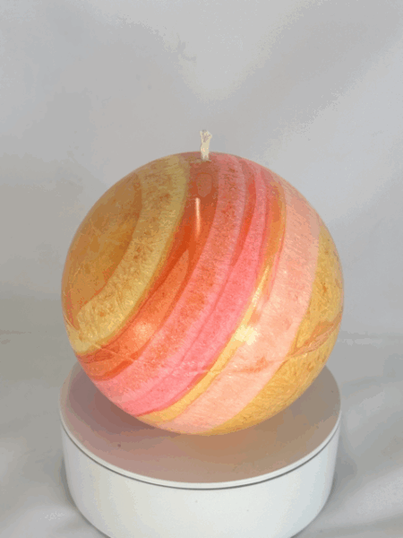 Sphère 12 cm | Collection JOY – Bougie artisanale colorée Bougie sphérique colorée de 12 cm – Collection JOY – cire végétale, effet cristallisé