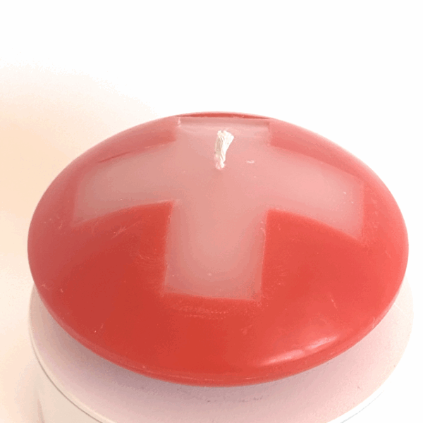 Bougie soucoupe 14 cm | Croix Suisse | boo-j Bougie soucoupe rouge avec croix suisse blanche – boo-j