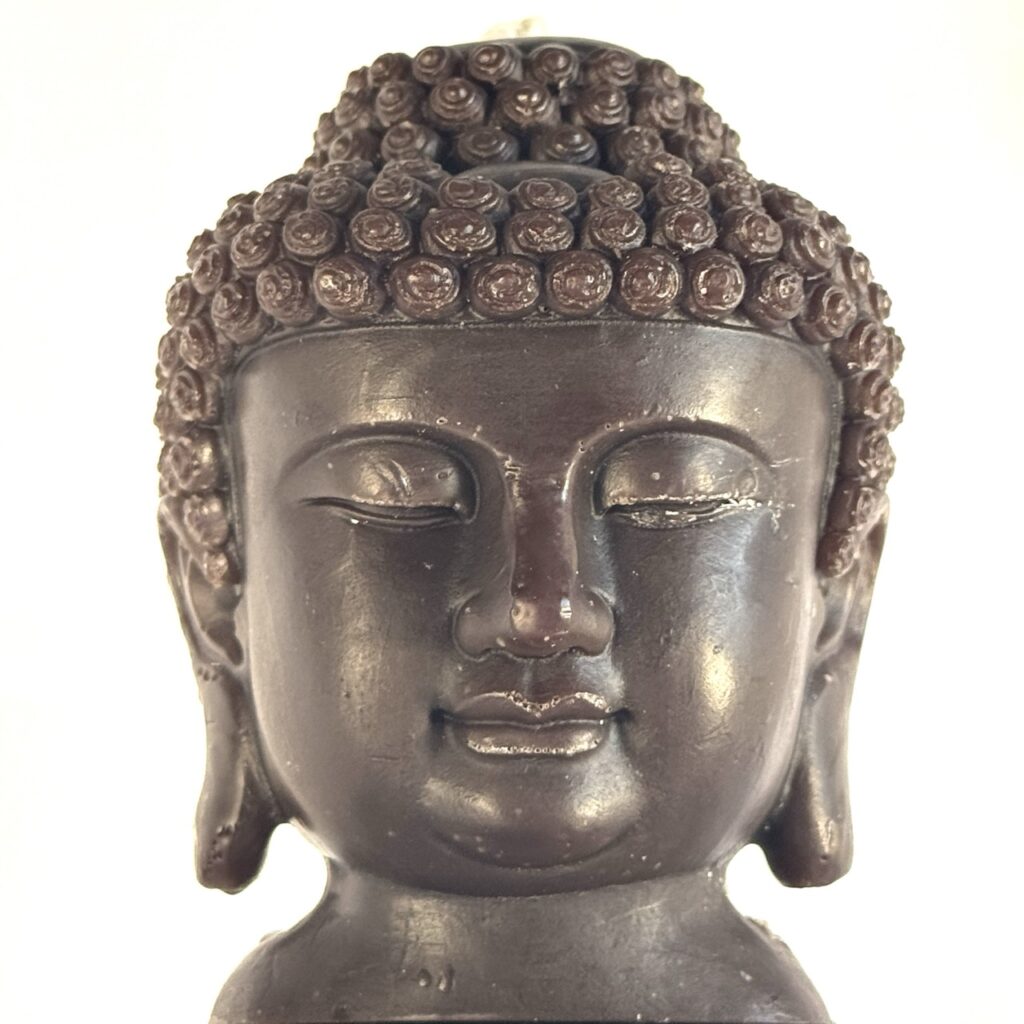 Bougie moulée visage Bouddha, teinte brun foncé, ± 430 g