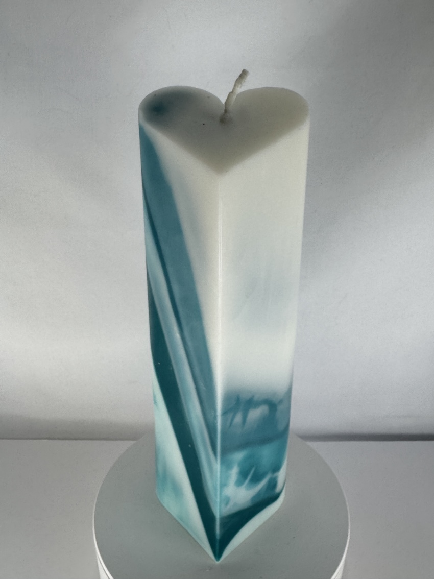 bougie pilier cœur 21 cm en cire végétale — collection SBECK