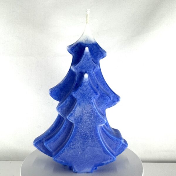 Bougie sapin moulée en cire d’olive, bicolore bleu outremer et blanc