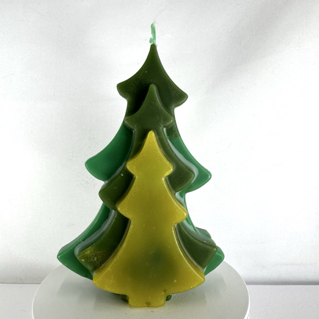 Bougie sapin moulée en paraffine, jaune vif et deux tons de vert