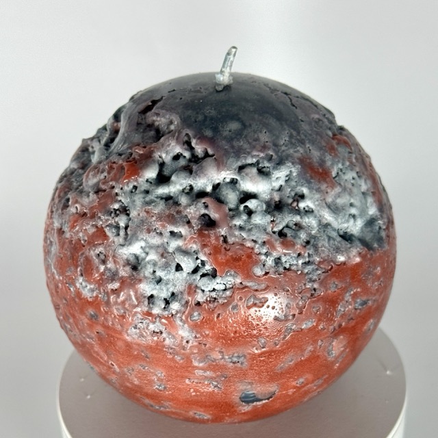 Bougie sphère 12 cm MERCURY — cire minérale texturée Bougie sphère 12 cm MERCURY — cire minérale texturée