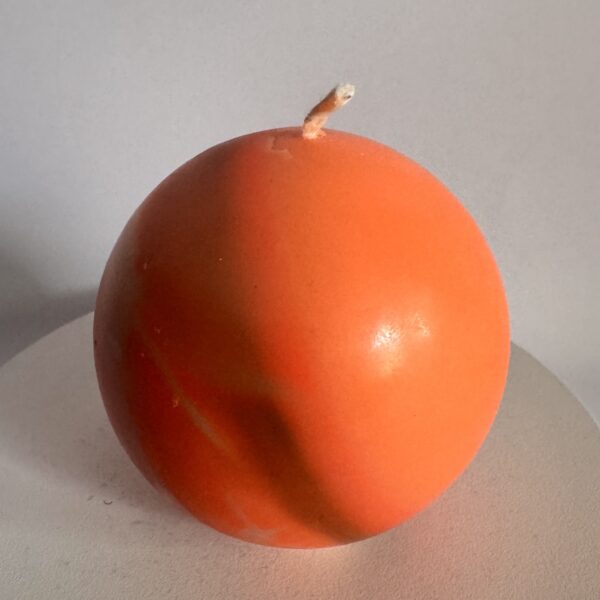 bougie sphérique orange 6,5 cm — collection ÉTÉ ORANGE, cire végétale et minérale