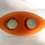 Photophore orange en cire recyclée boo-j avec deux bougies chauffe-plat