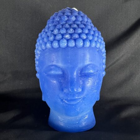 Bougie visage Bouddha bleu outremer en cire minérale, moulée à la main dans le canton de Vaud. Pièce sculpturale de plus de 1 kg, env. 100 h de combustion, finition lisse et lumineuse.