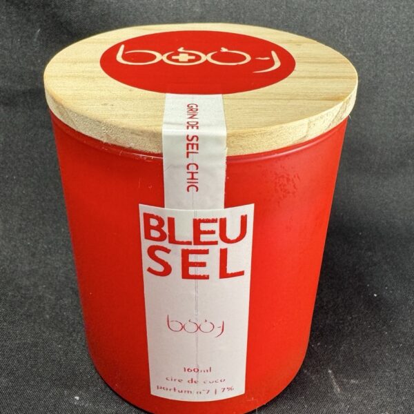 bougie parfumée Bleu Sel boo-j en pot rouge 160 ml avec couvercle bois, création artisanale suisse