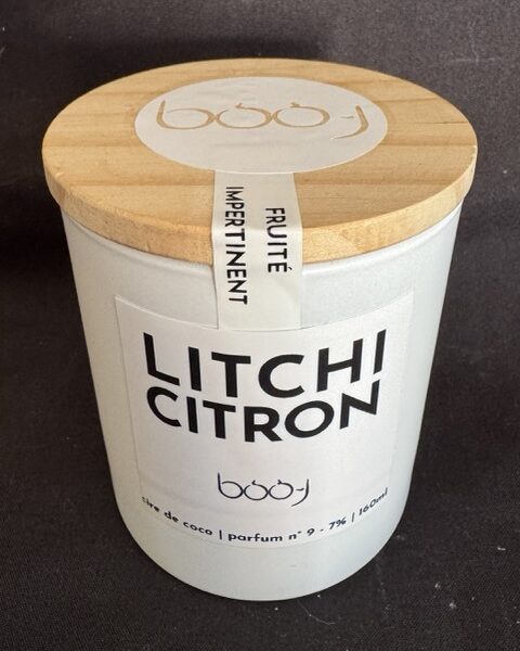 Bougie parfumée “Litchi Citron” 160 ml – création artisanale boo-j, en Suisse, fraîche, fruitée et lumineuse.