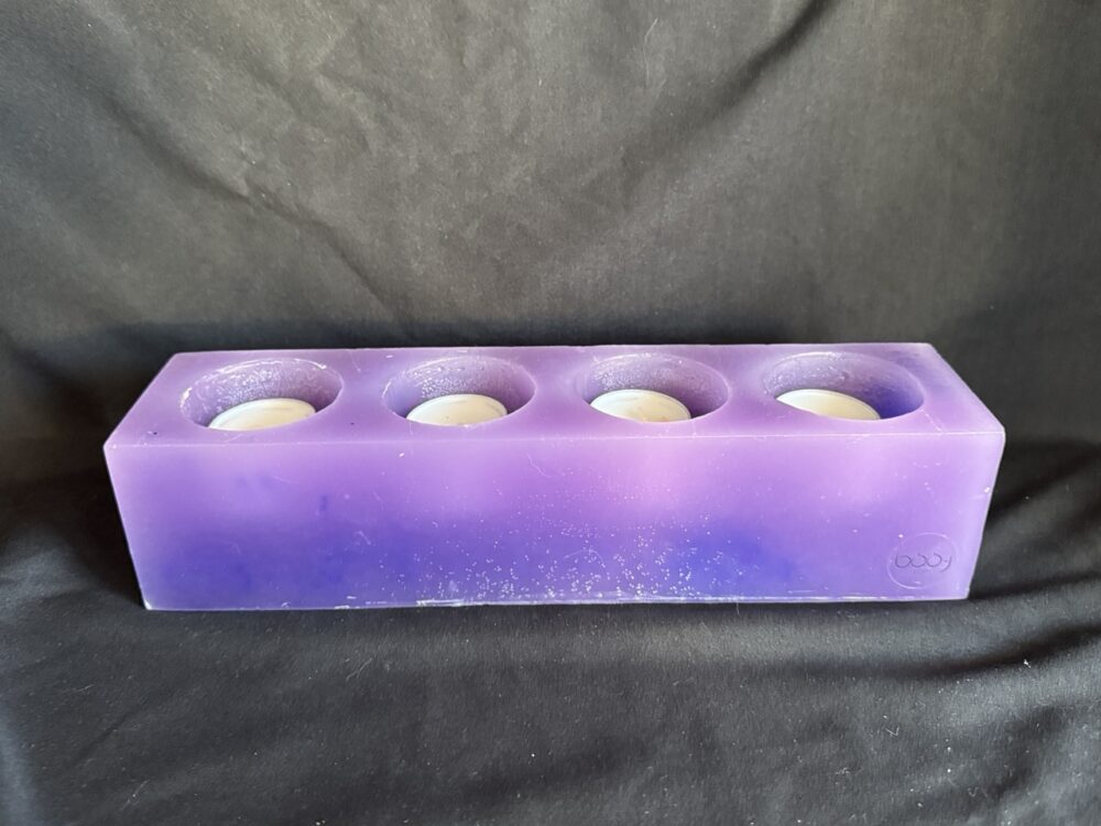 Photophorea rectangulaire orange en cire recyclée boo-j avec quatre bougies chauffe-plat