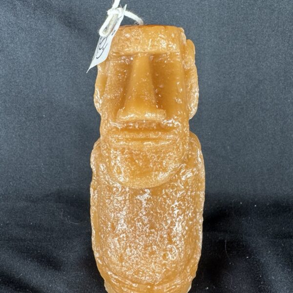 boo-j-VISAGE-MOAI-PETIT-Ocre-2 Petit Moaï en cire mixte, ocre, moulé et fini à la main en Suisse, création artisanale boo•j