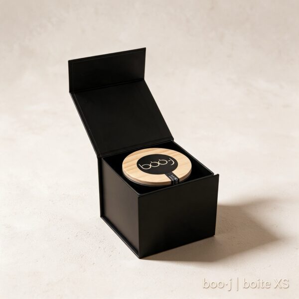 Coffret Cadeau XS – Boîte pour Petites Bougies Boîte cadeau XS pour petites bougies et pots moyens.