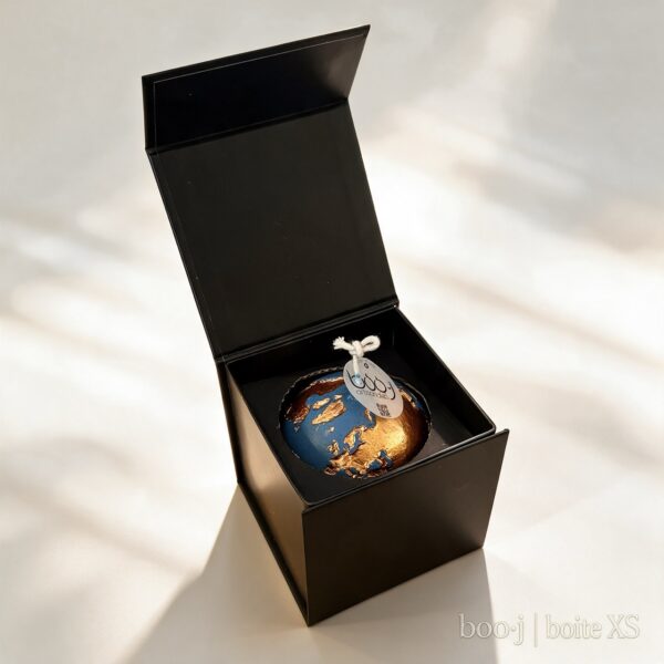 Coffret Cadeau XS – Boîte pour Petites Bougies Boîte cadeau XS pour petites bougies et pots moyens.