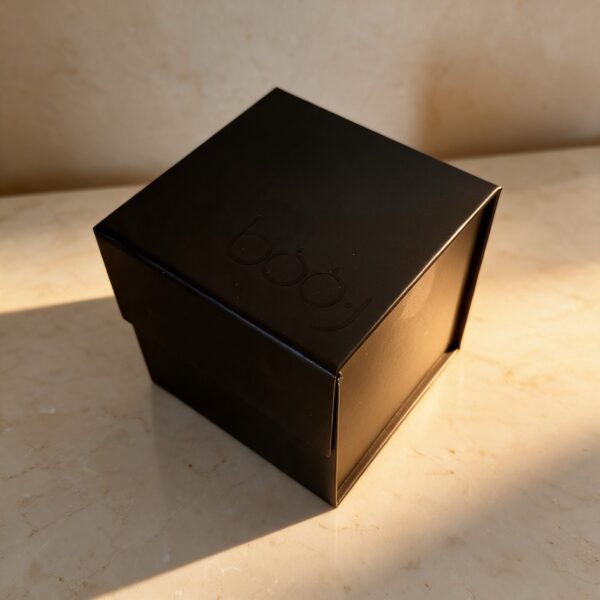 Coffret Cadeau XS – Boîte pour Petites Bougies Boîte cadeau XS pour petites bougies et pots moyens.