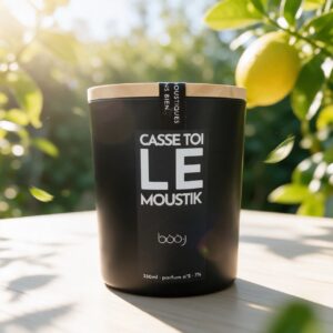 Bougie parfumée Casse-toi le moustik en pot de 330 ml, ambiance été lumineuse