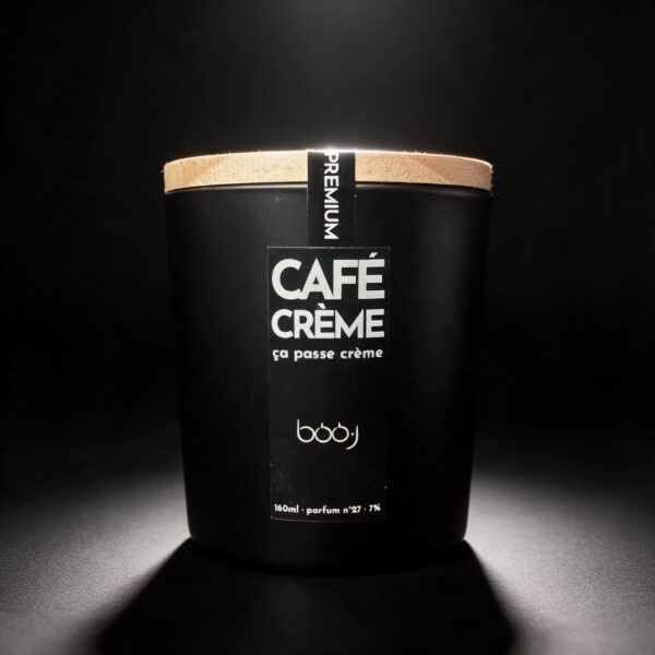 Bougie parfumée artisanale Café crème parfum n°27 en pot noir 160 ml, notes espresso, mousse de lait chaud et caramel, boo·j